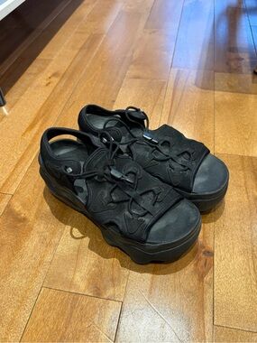 Nike AirMax sandals
